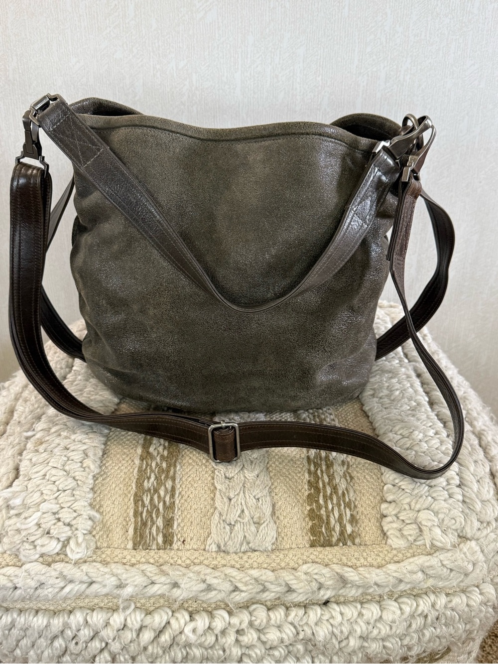 Rough & Tumble Maine Large Suede Leather Hobo Shoulder Bag Brown Convertible - Picture 2 of 5